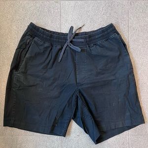Lululemon shorts black chino  Large